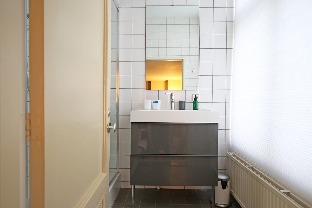 Canal Studio Apartment Amsterdam Exterior photo