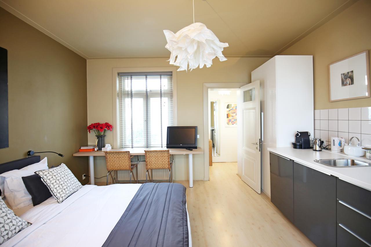 Canal Studio Apartment Amsterdam Exterior photo